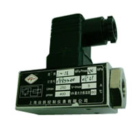 D500/18D压力控制器